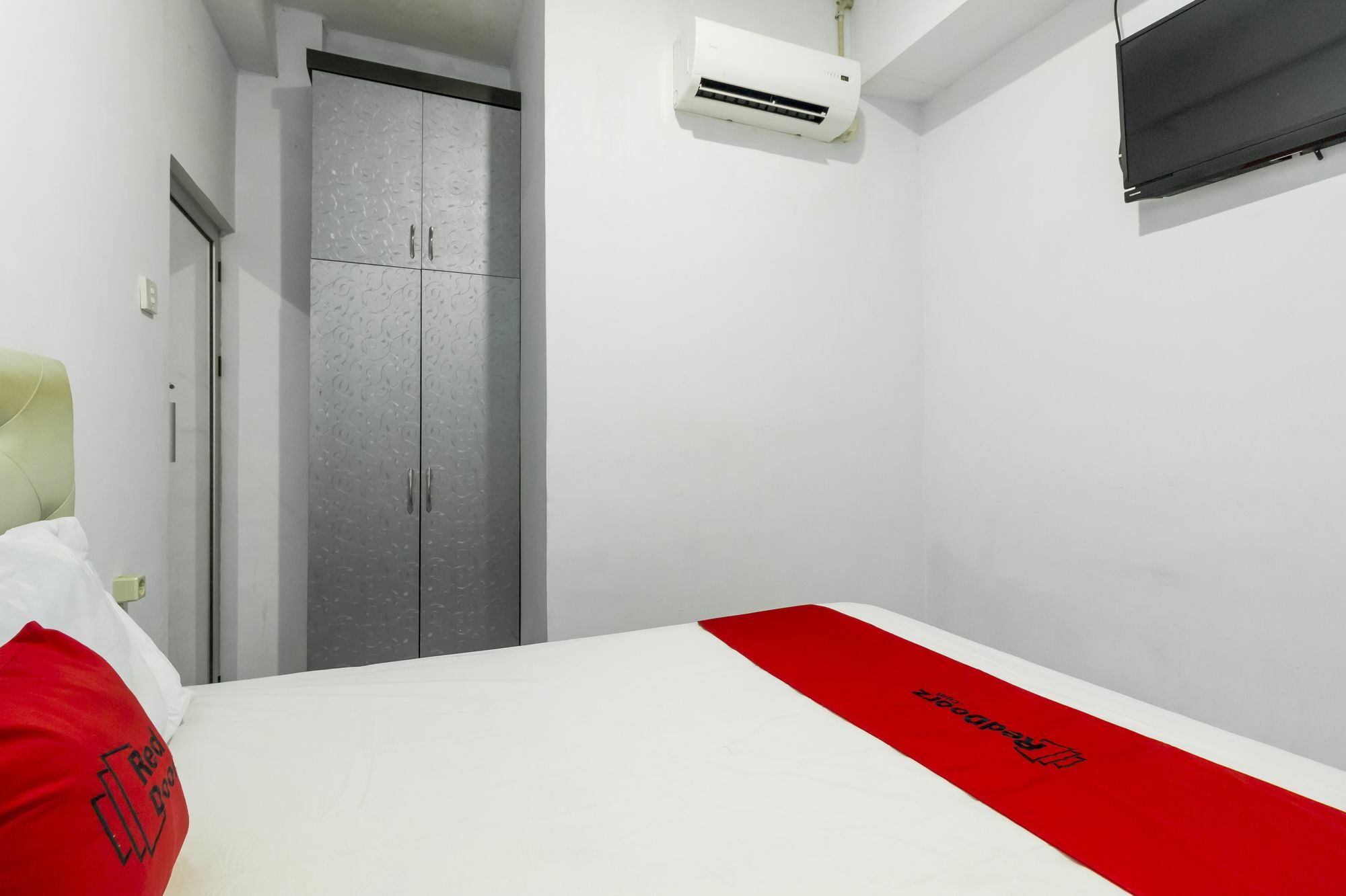 Reddoorz Near Gajah Mada Plaza 2 Hotel Jakarta Kültér fotó